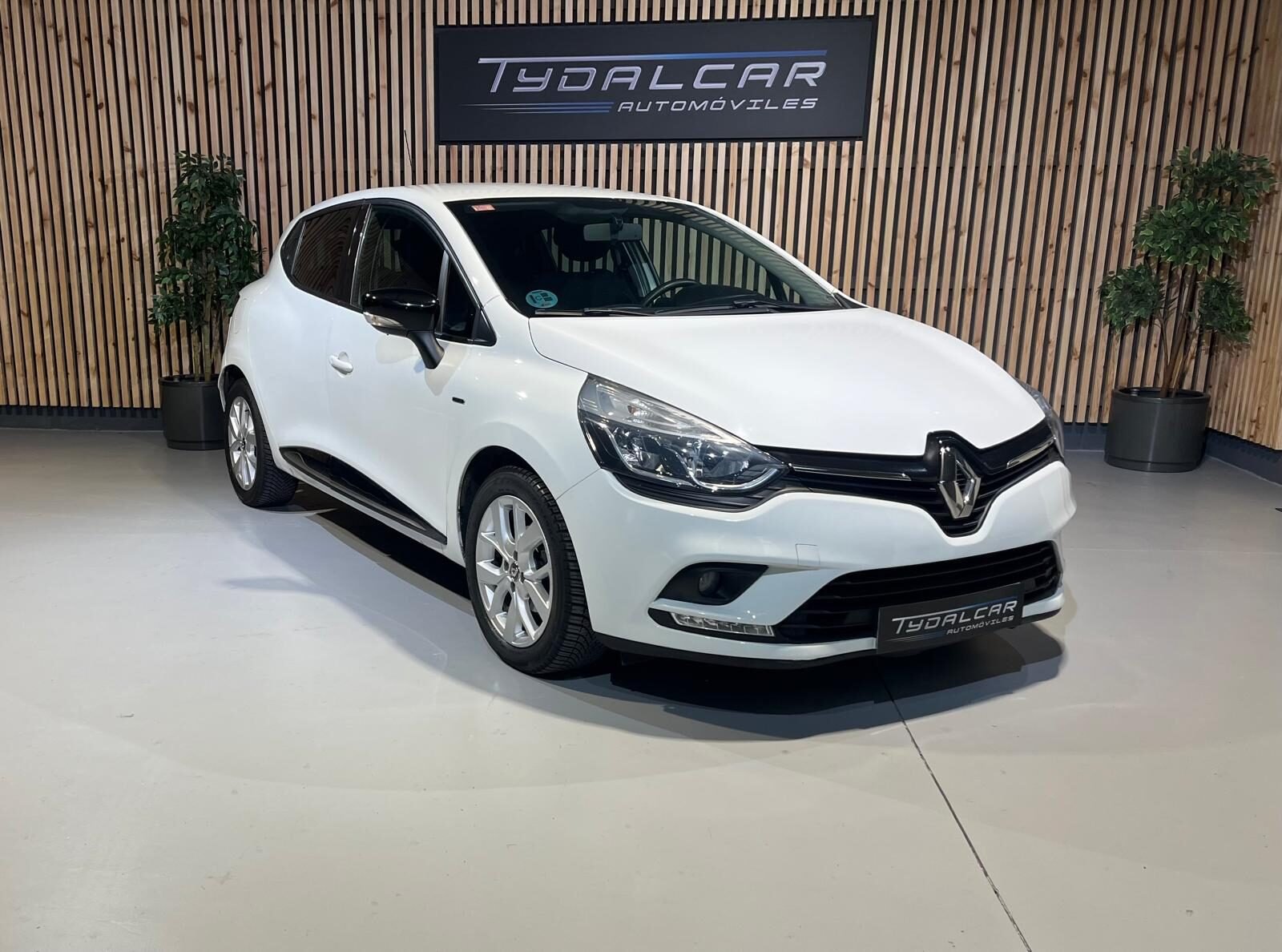 RENAULT Clio 1.5DCi