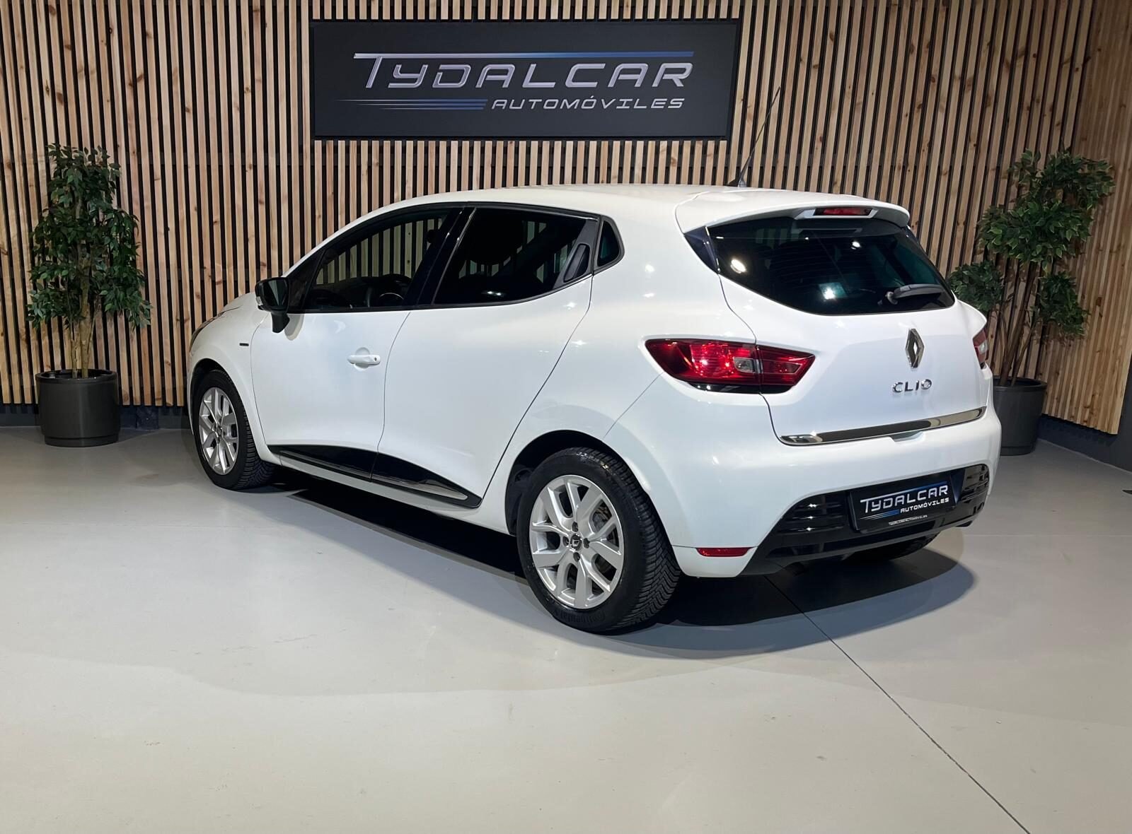 RENAULT Clio 1.5DCi