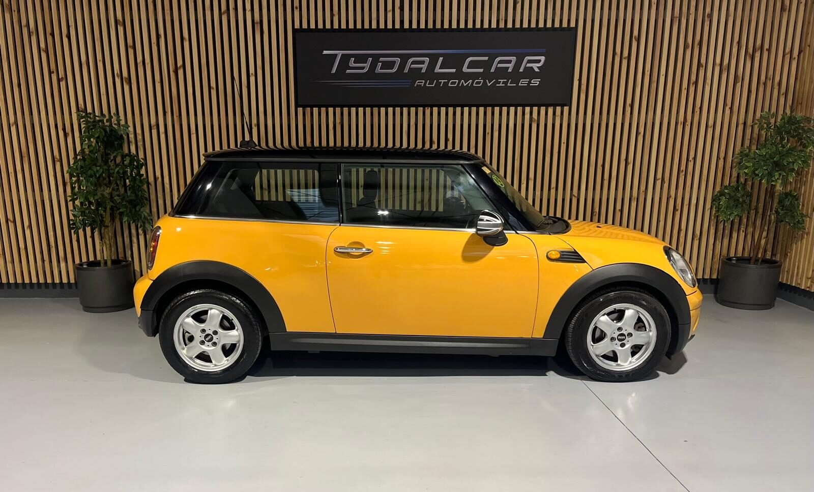 MINI COOPER D 1.6D