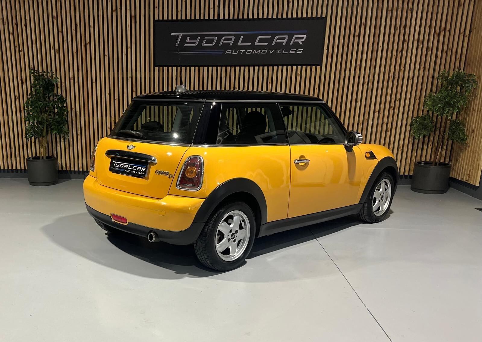 MINI COOPER D 1.6D
