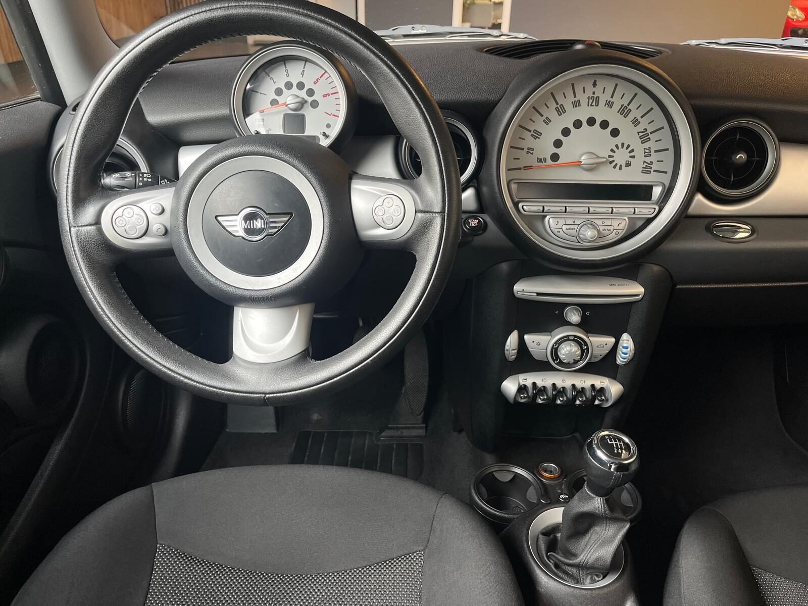 MINI COOPER D 1.6D