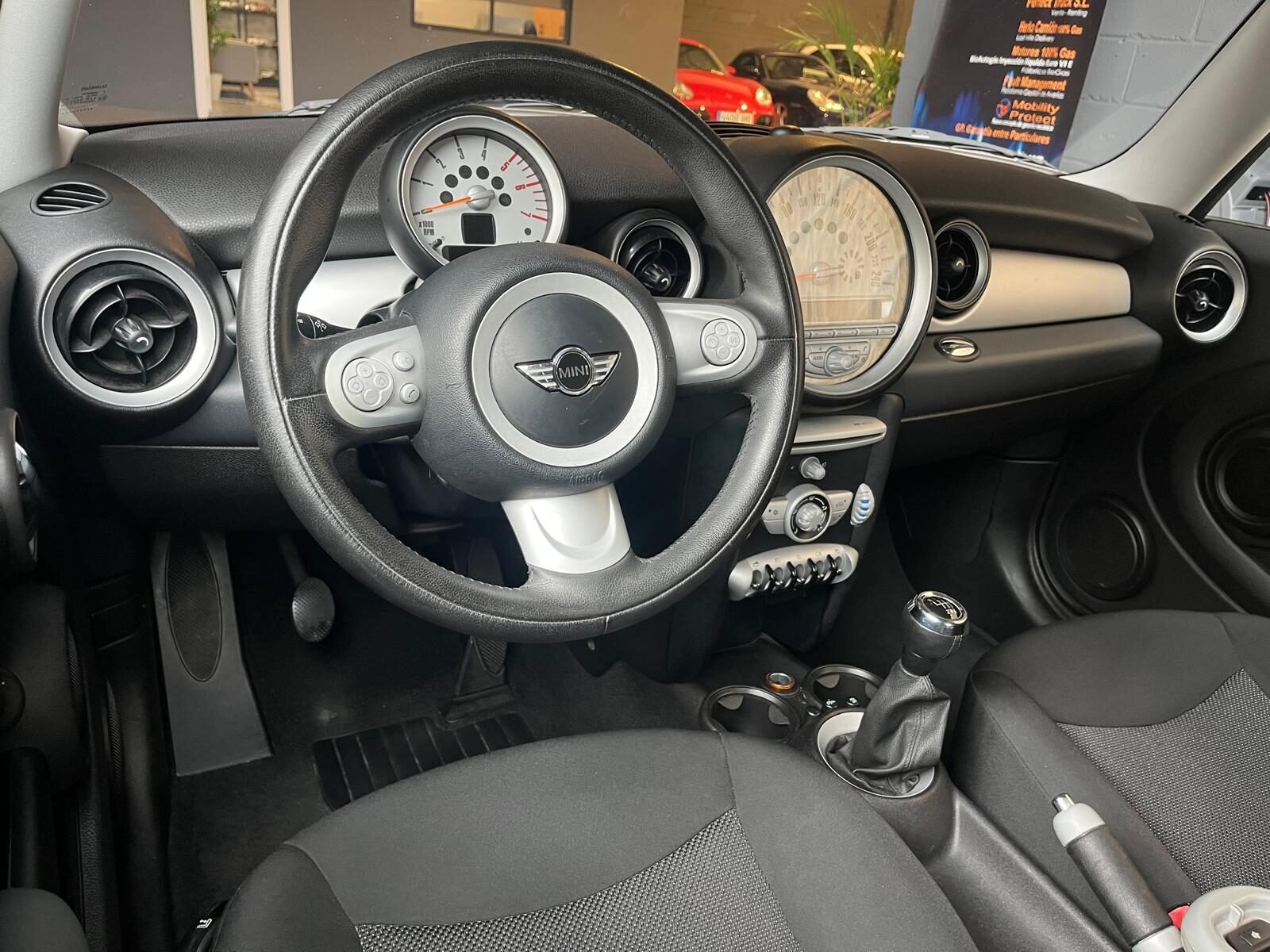 MINI COOPER D 1.6D