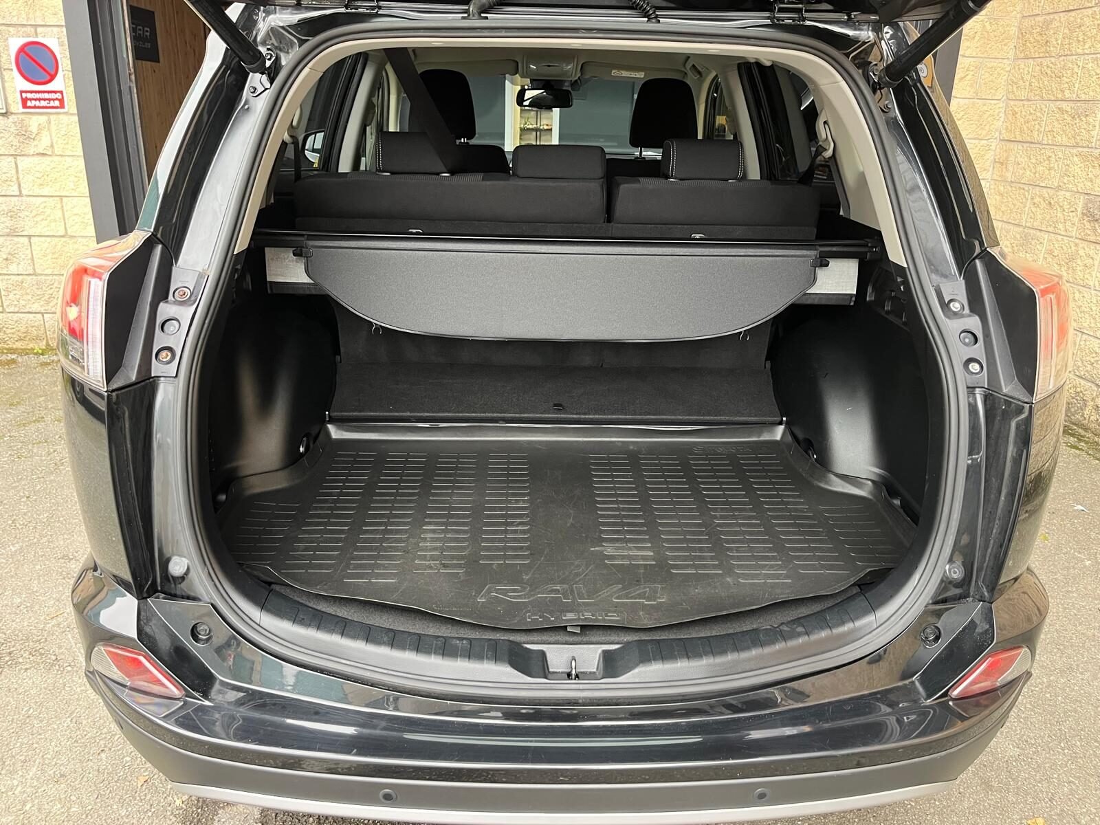 TOYOTA RAV4 2.5